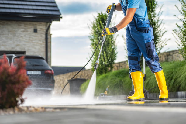 Best Concrete Surface Cleaning in Madisonville, TX